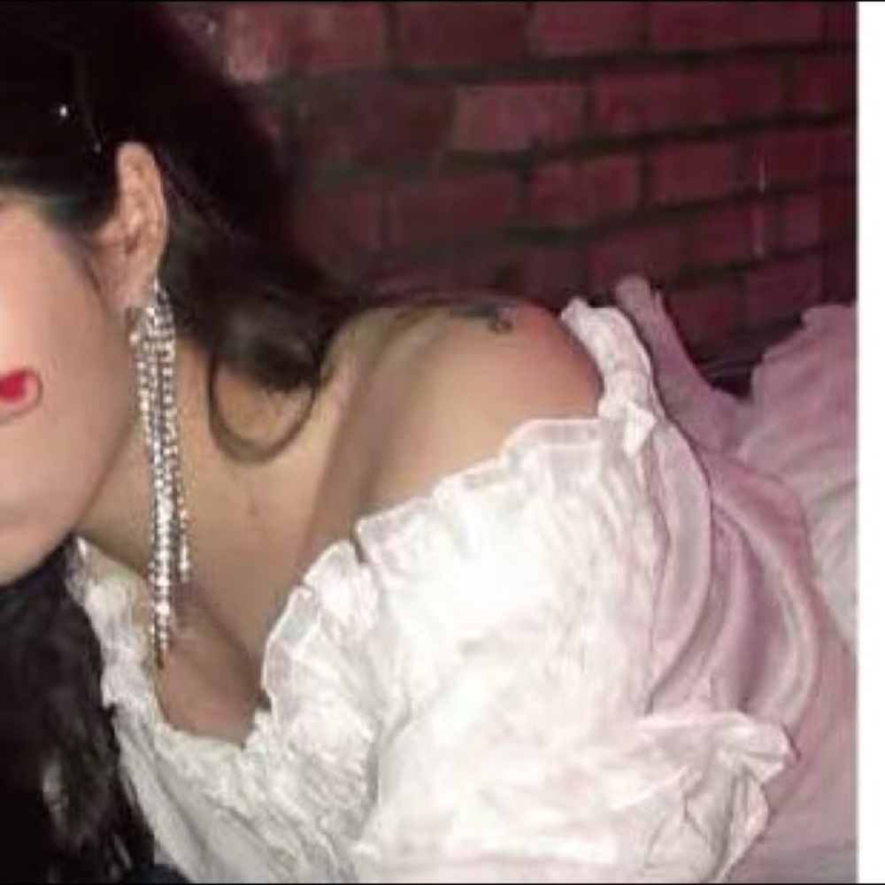 Silver Rhinestone earrings - Picture 2 of 2